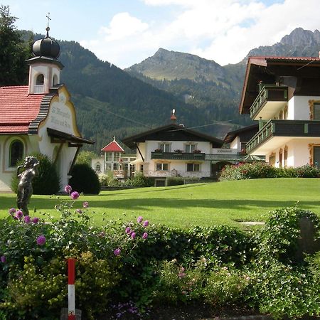 Hotel S'Hoamatl Höfen Exterior foto